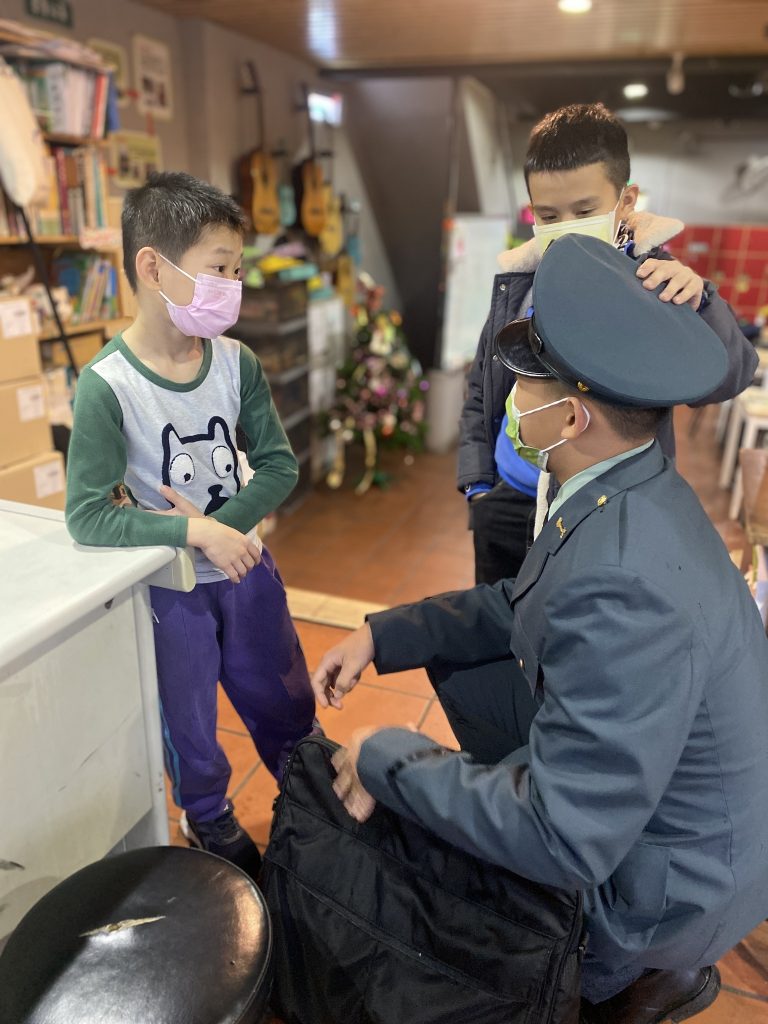 保護書屋的軍人—俊宇學長｜書屋日常